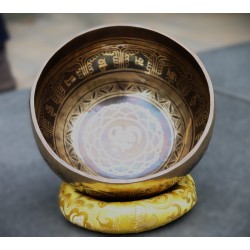 Smuk dekoreret klangskål