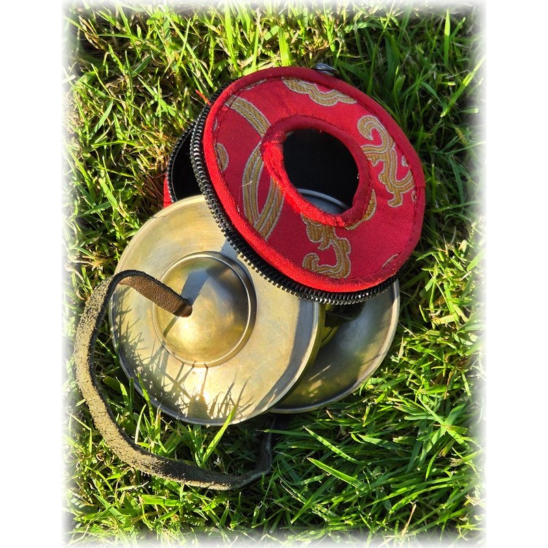 Tingsha-klokker, gyldne